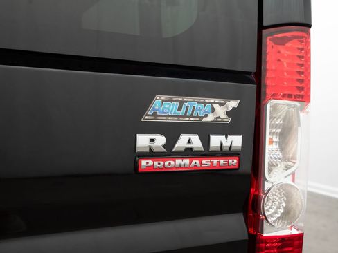 Used 2019 RAM ProMaster 2500 image 12