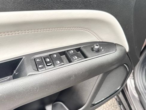 Used 2024 Jeep Compass Limited w/ Elite Group AWD/4WD image 13