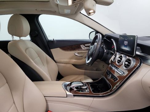 Used 2015 Mercedes-Benz C 300 4MATIC Sedan w/ Multimedia Package image 21