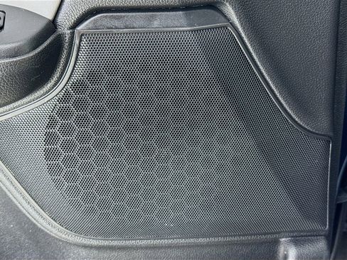 Used 2017 Honda CR-V EX-L image 24