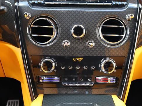 Certified 2023 Rolls-Royce Cullinan Black Badge image 20