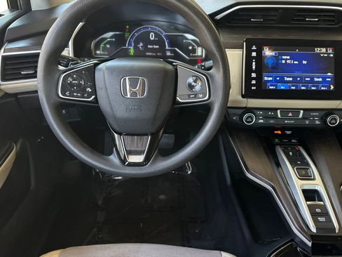 Used 2019 Honda Clarity Plug-In Hybrid image 15
