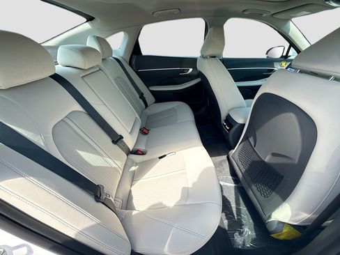 New 2026 Hyundai Sonata SEL FWD image 20
