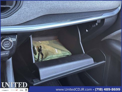 Used 2023 Jeep Compass Latitude w/ Sun and Sound Group image 29