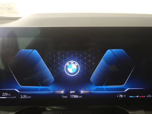Certified 2025 BMW X3 xDrive30i AWD/4WD image 18