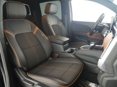 Used 2023 GMC Canyon AT4 w/ Technology Package image 20