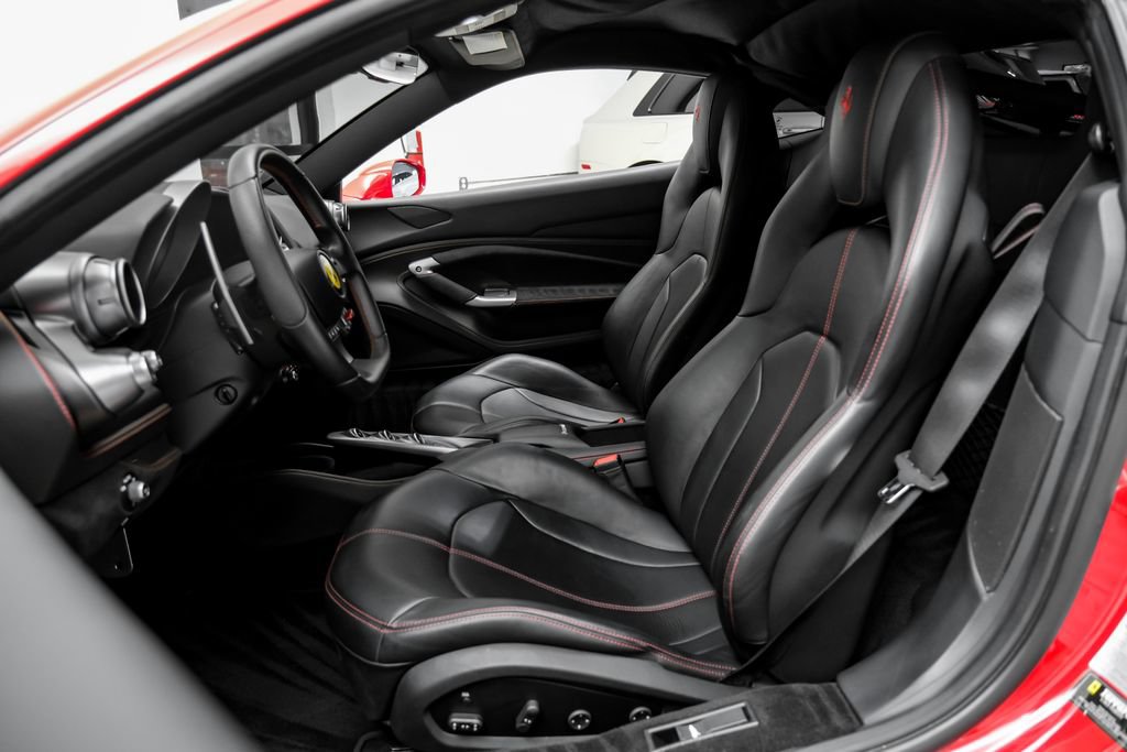 Used 2020 Ferrari F8 Tributo RWD image 8