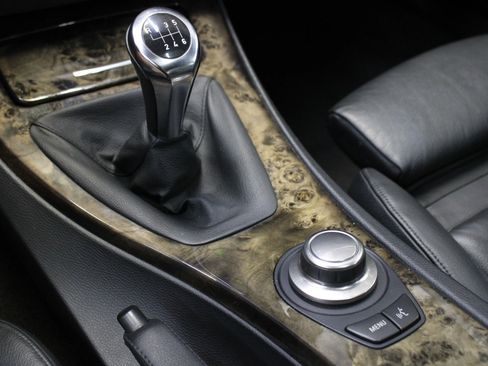 Used 2007 BMW 335i Coupe image 23