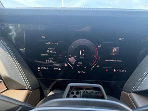 Used 2026 GMC Yukon Denali Ultimate w/ LPO, Illumination Package AWD/4WD image 19