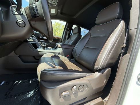 Certified 2023 GMC Sierra 1500 Denali AWD/4WD image 23