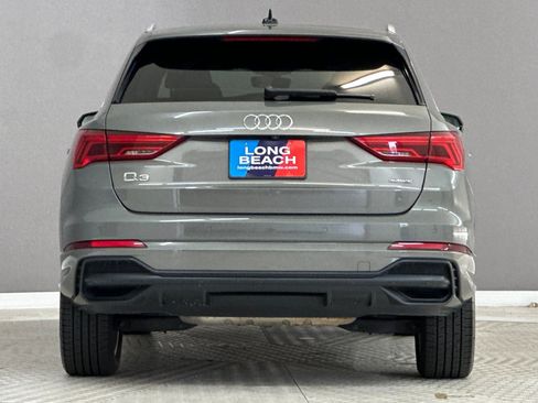 Used 2021 Audi Q3 2.0T Premium w/ Convenience Package AWD/4WD image 9
