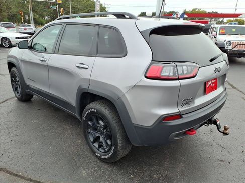 Used 2022 Jeep Cherokee Trailhawk w/ Comfort/Convenience Group image 6