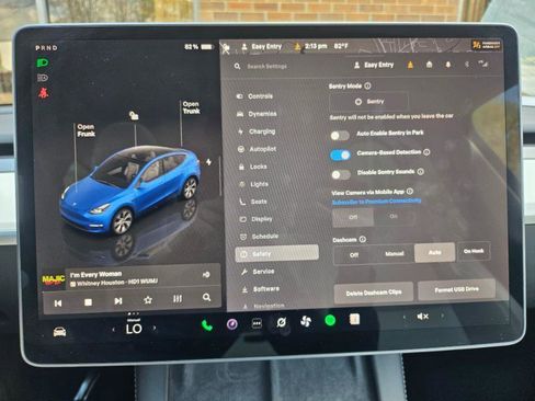 Used 2023 Tesla Model Y Long Range image 50