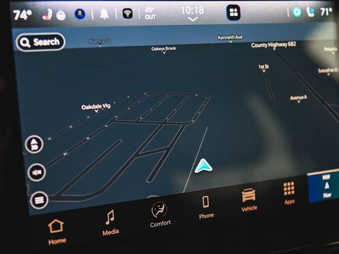 Used 2025 Jeep Wagoneer 4WD image 19