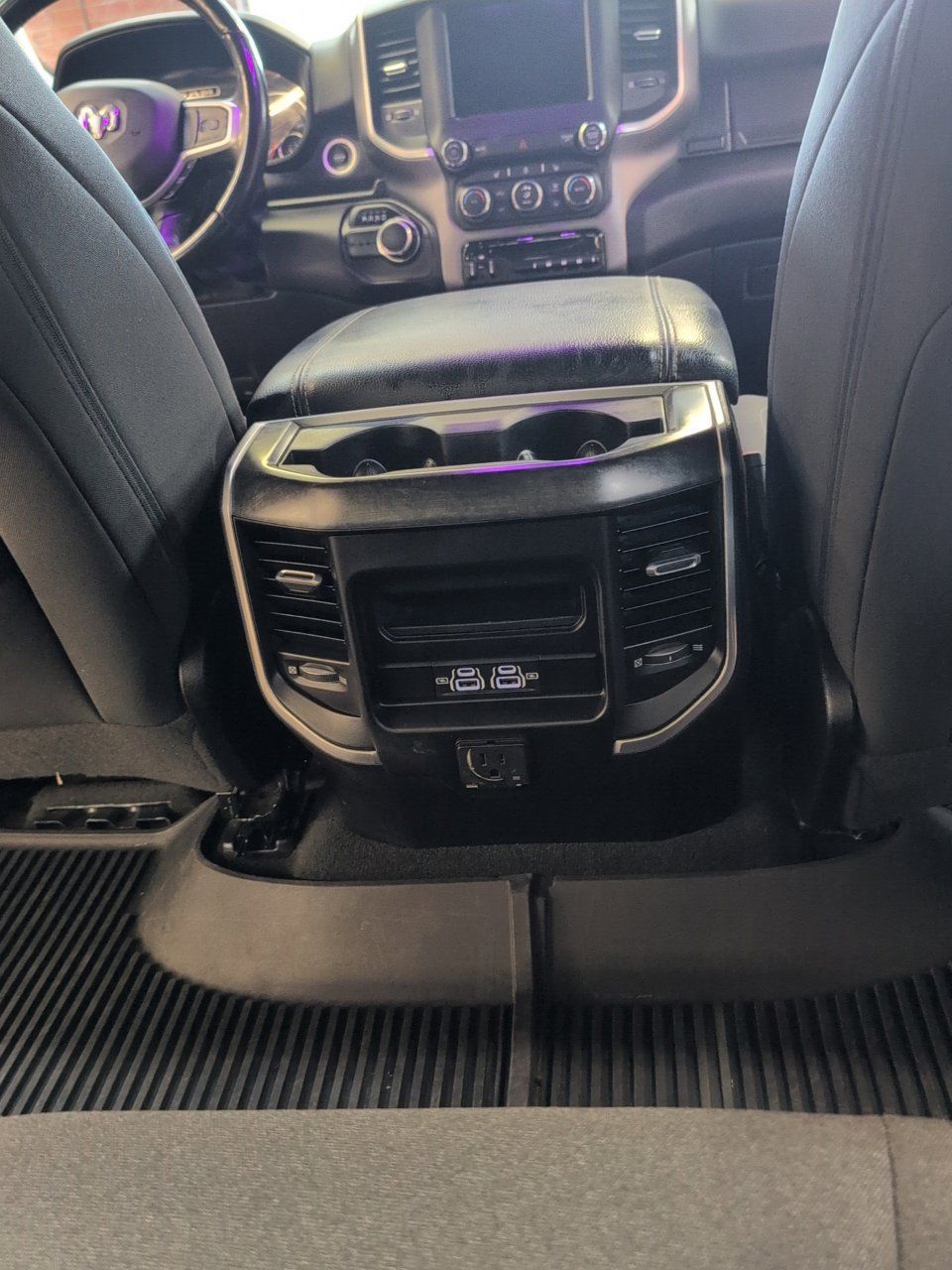 Used 2021 RAM 1500 Big Horn RWD image 28