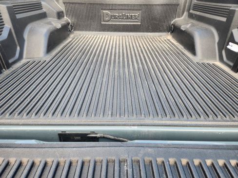 Used 2026 Jeep Gladiator Mojave AWD/4WD image 33