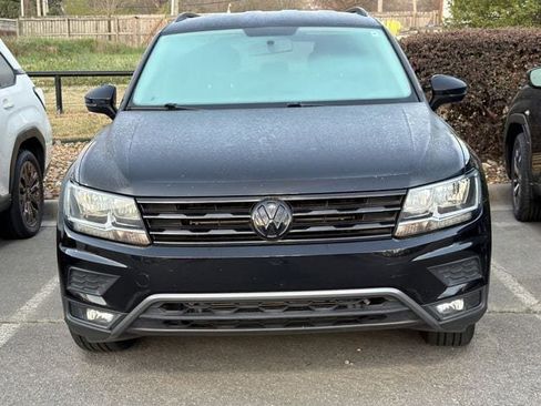 Used 2018 Volkswagen Tiguan S w/ Front Fog Lights Package image 2