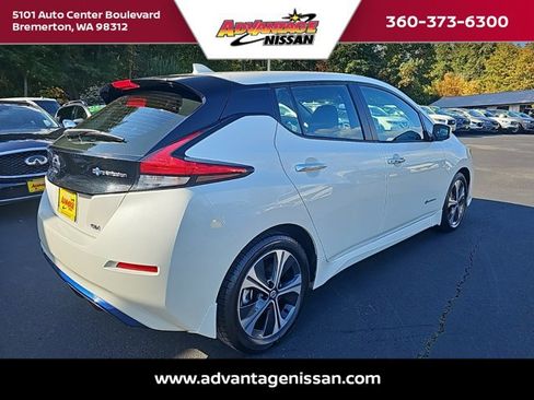 Used 2019 Nissan Leaf SV w/ SV Technology Package image 5