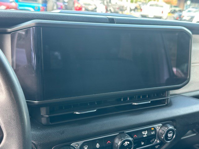 Used 2024 Jeep Wrangler Sport AWD/4WD image 7