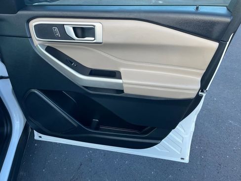 Used 2023 Ford Explorer XLT w/ Equipment Group 202A image 30