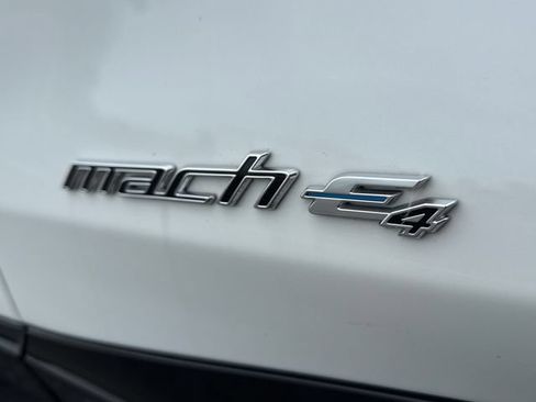 Used 2025 Ford Mustang Mach-E Premium w/ Sport Appearance Package AWD/4WD image 18