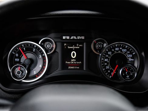 Used 2023 RAM 3500 Tradesman image 15