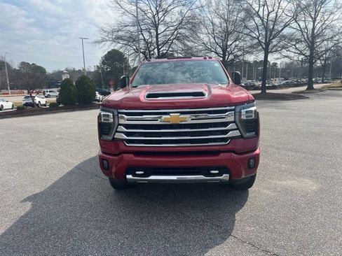 Used 2024 Chevrolet Silverado 2500 High Country w/ Technology Package image 8