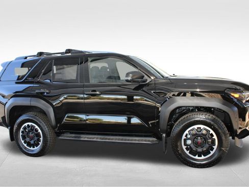 New 2026 Toyota 4Runner TRD Off-Road Premium AWD/4WD image 19