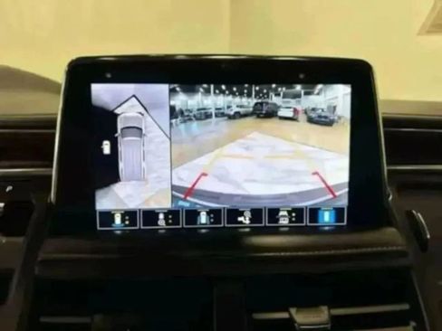 Used 2021 Chevrolet Tahoe High Country w/ Premium Package image 48