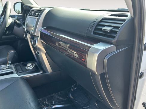 Used 2021 Toyota 4Runner Limited AWD/4WD image 26