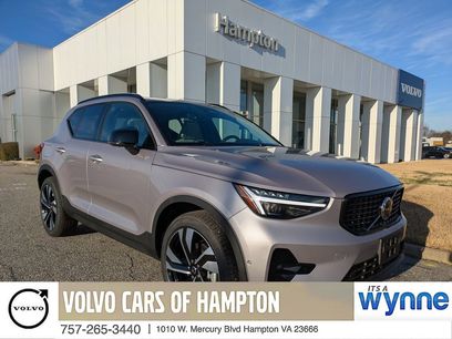 New 2026 Volvo XC40 B5 Plus w/ Climate Package