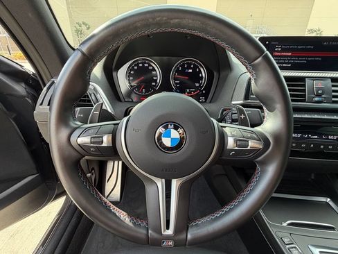 Used 2018 BMW M2 RWD image 12
