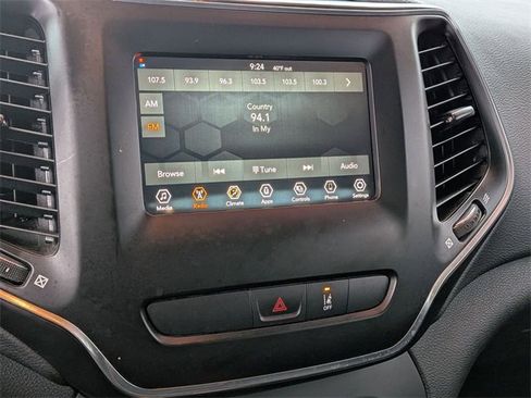 Certified 2021 Jeep Cherokee Latitude image 20