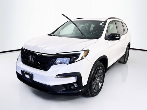 Used 2022 Honda Pilot Sport image 3