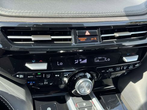 Certified 2023 Acura MDX SH-AWD w/ Advance Package image 29