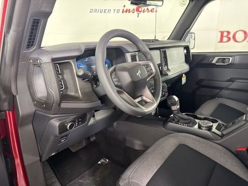 New 2025 Ford Bronco 4-Door image 15