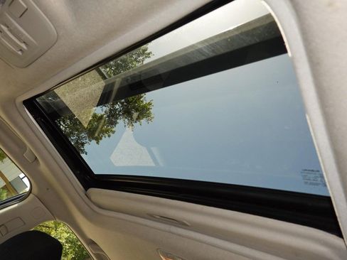 Used 2012 Subaru Impreza 2.0i Premium image 14