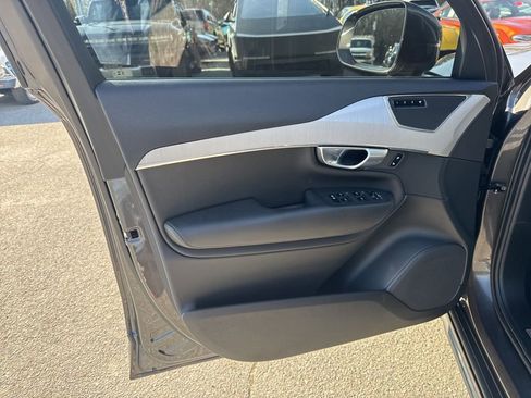 Used 2024 Volvo XC90 B5 Core image 27