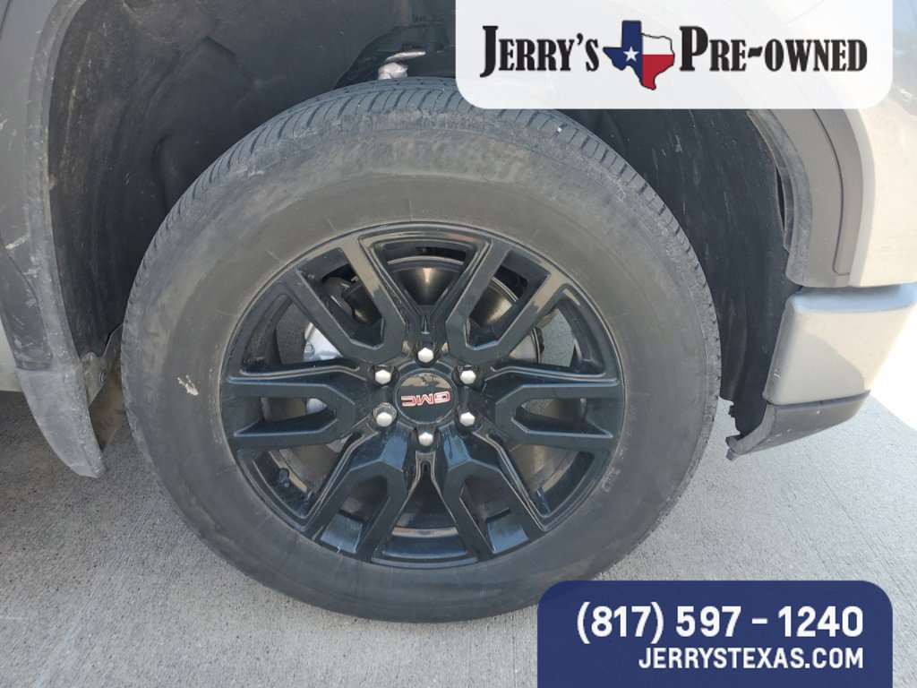 Used 2025 GMC Sierra 1500 Elevation w/ Preferred Package AWD/4WD image 5