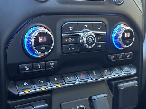Used 2021 GMC Sierra 1500 Denali w/ Denali Ultimate Package image 21