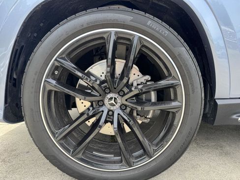 Certified 2026 Mercedes-Benz GLS 580 4MATIC image 4