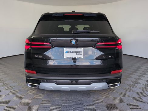 New 2026 BMW X5 sDrive40i w/ Premium Package image 8