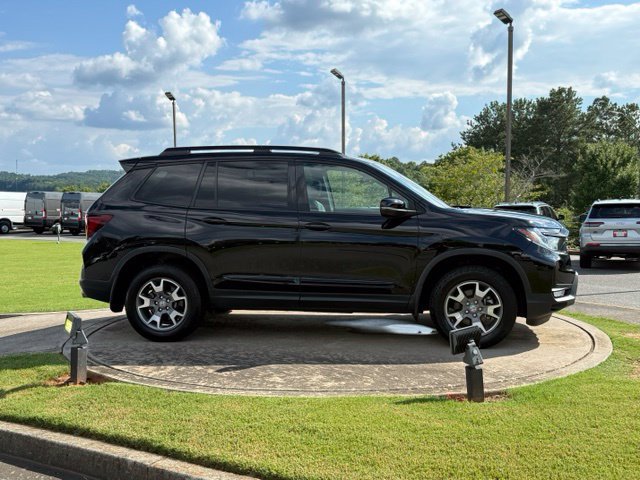 Used 2023 Honda Passport TrailSport image 8