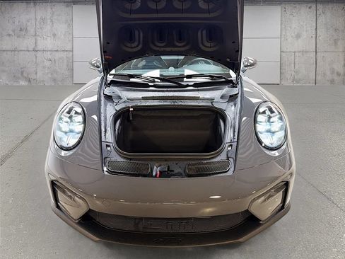 Certified 2026 Porsche 911 GT3 RWD image 30