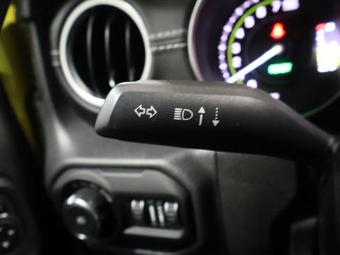 Used 2022 Jeep Wrangler Unlimited Sahara w/ Cold Weather Group image 37