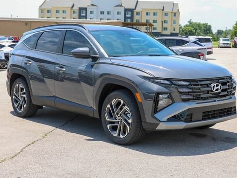 New 2026 Hyundai Tucson SEL Plus w/ Tow & Go Package FWD image 1