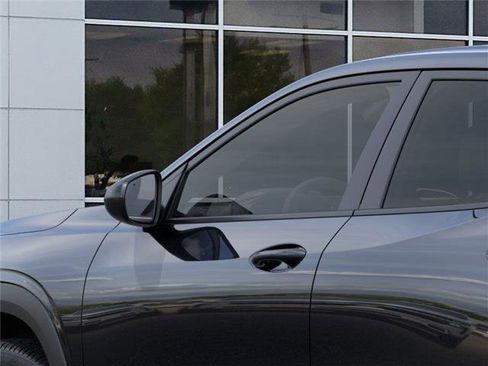 New 2026 Chevrolet Trax RS image 12