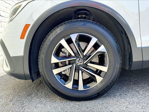 Used 2023 Volkswagen Tiguan S w/ Driver Assistance Package FWD image 7