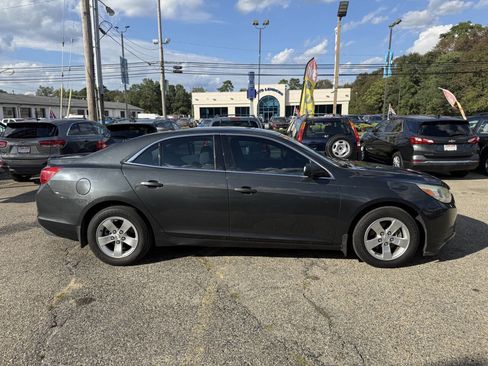 Used 2015 Chevrolet Malibu LS image 4