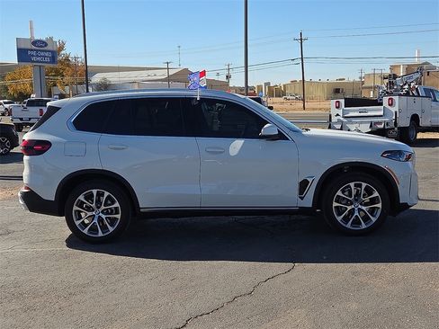 Used 2026 BMW X5 sDrive40i w/ Parking Assistance Package image 6